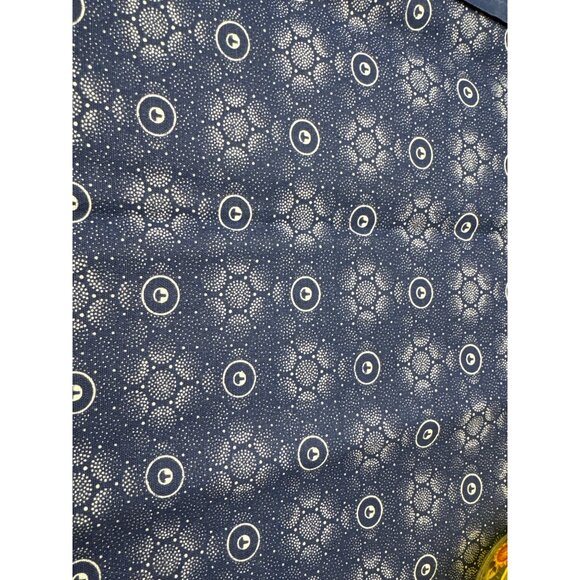 Three Cats 1/4 yard x 34" Blue & White Cotton Fabric with Circle Pattern - Picture 1 of 9